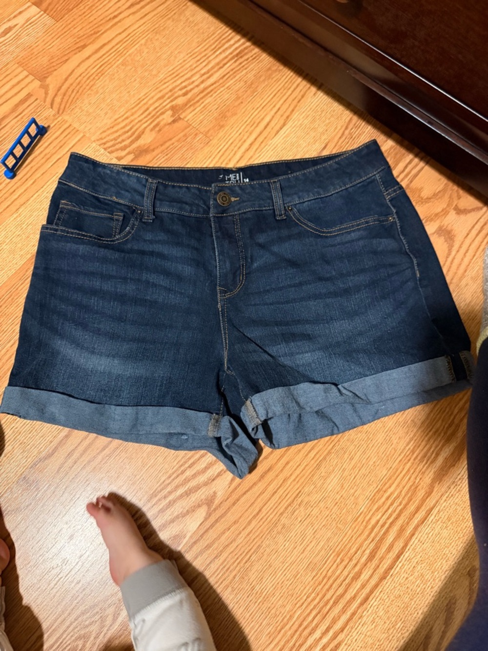 Time and Tru Dark Blue Rolled Cuff Jean Shorts